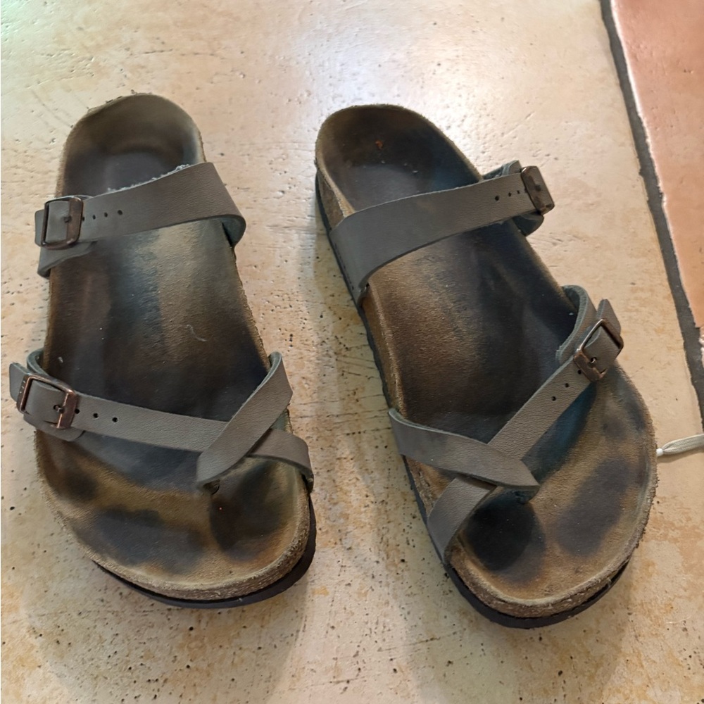 Birkenstock - Women’s 8.5